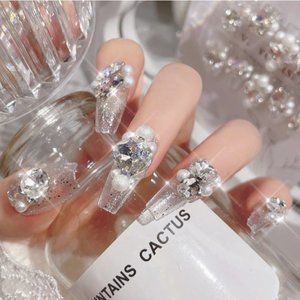 NEW Sparkling Bling Crystal Diamonds & Pearls Glitter Press On False Nai…